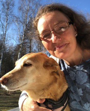 Photo: Woman with her dog