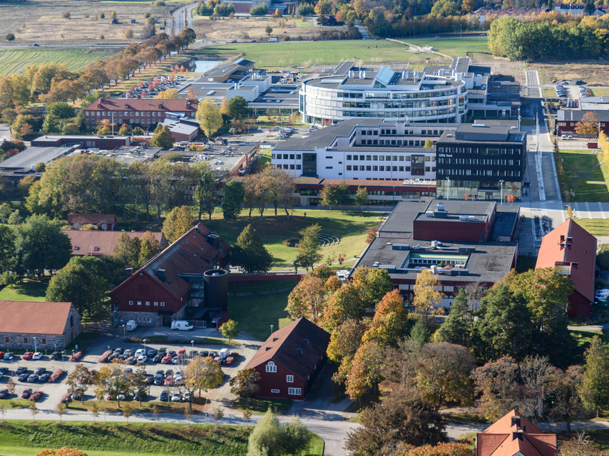 Flygbild över campus Uppsala
