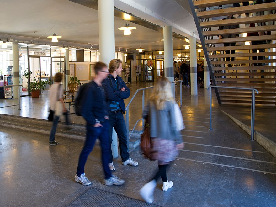 Students on campus, photo.